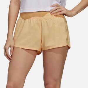 Adidas Soft Yellow Logo Running Shorts Lightweight Athletic Women’s Size Large